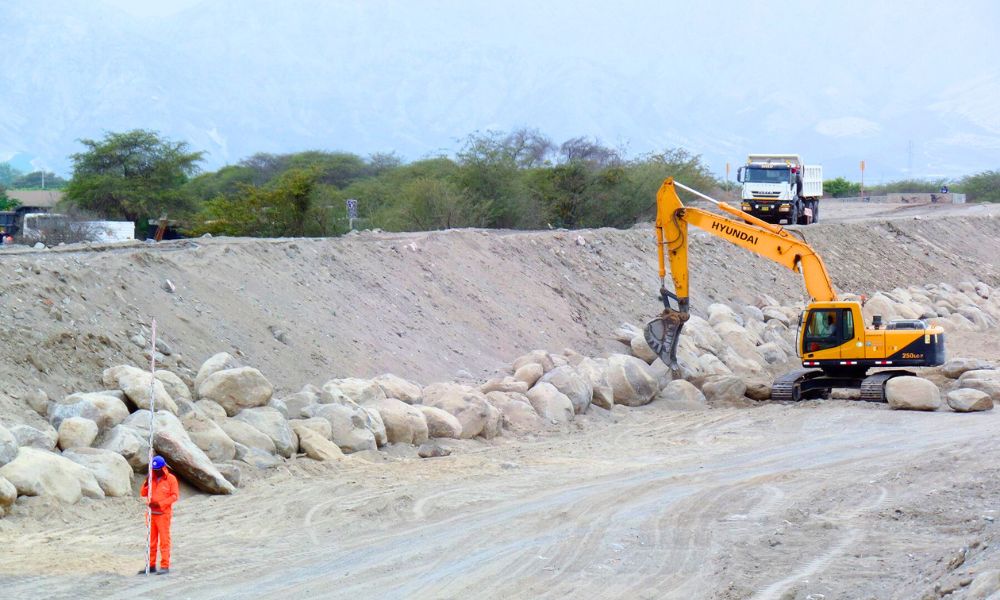 Expediente Técnico para control de desbordes e inundaciones del Río Ica PETACC