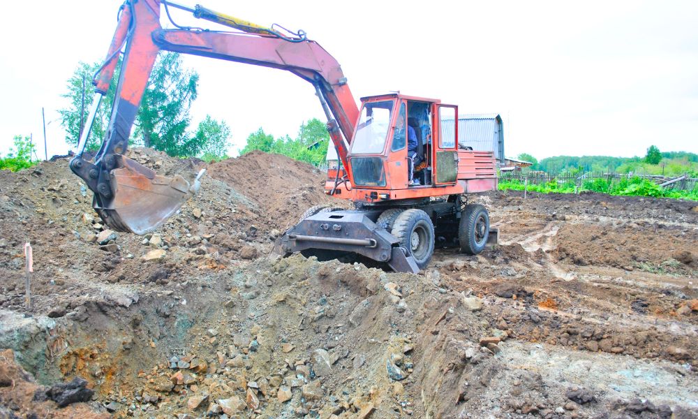 Supervisión de las obras de ampliación y remodelación del Canal "Miguel Checa"